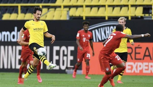  门兴格拉德巴赫客场逼平拜仁，德甲黑马韧性十足